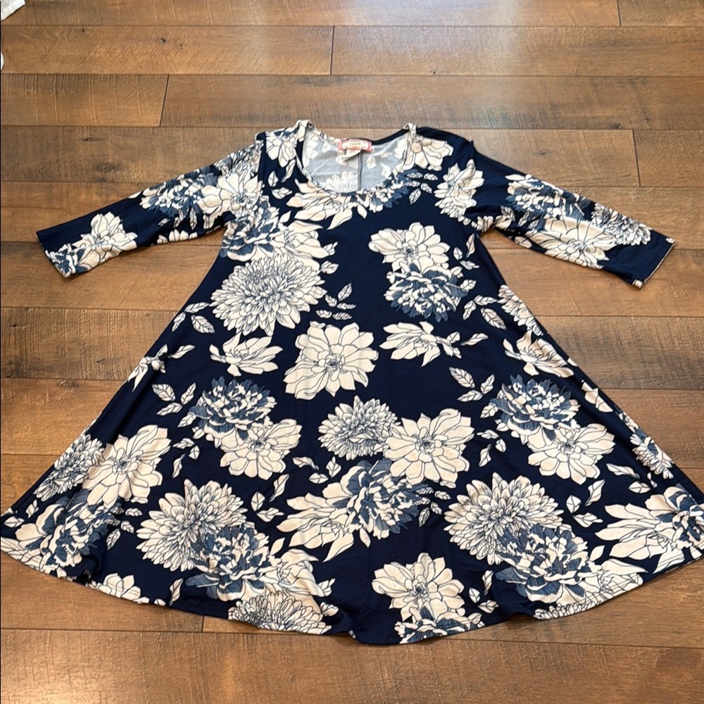 Blue and White Floral Swing Dress with 3/4 Sleeves